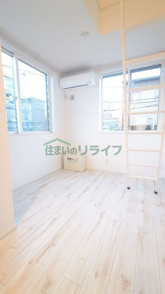 ベッドルーム