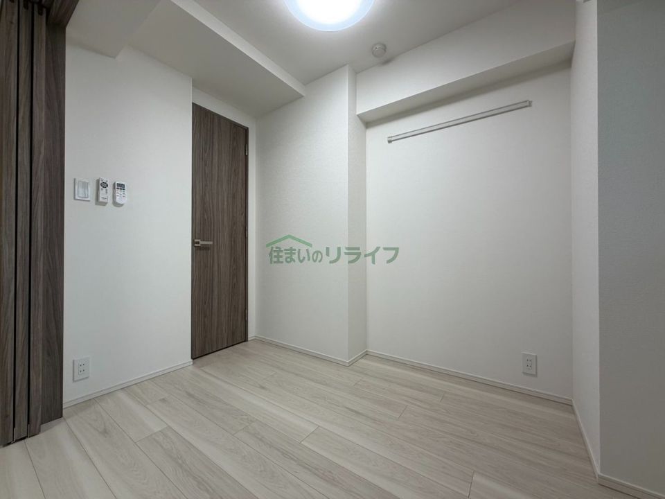 ベッドルーム