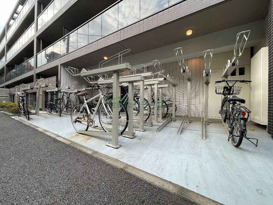 近くにミュプレ渋谷あり