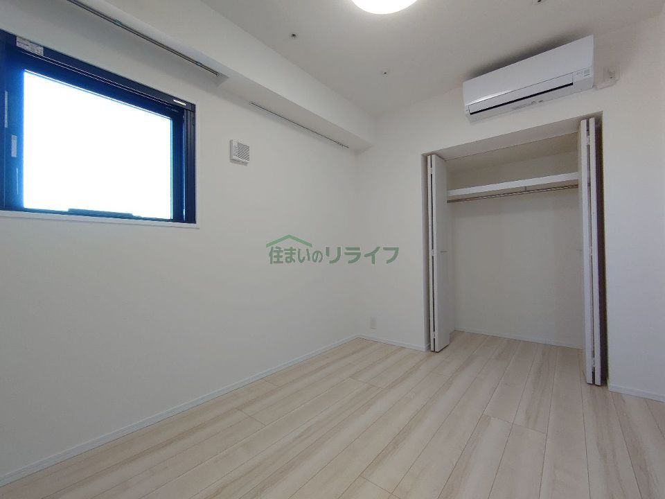 ベッドルーム
