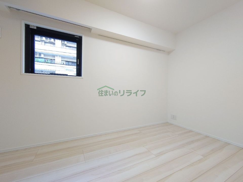 ベッドルーム