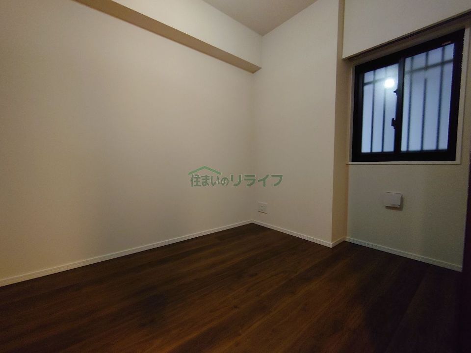 ベッドルーム