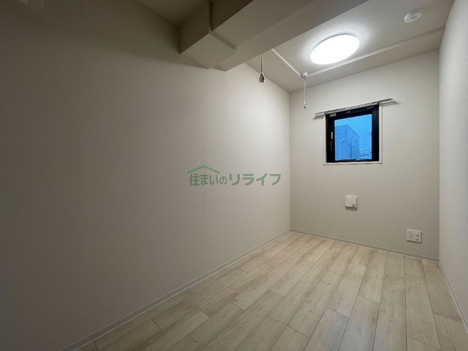 ベッドルーム