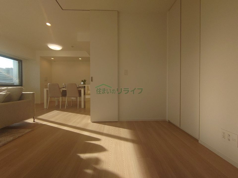 ベッドルーム
