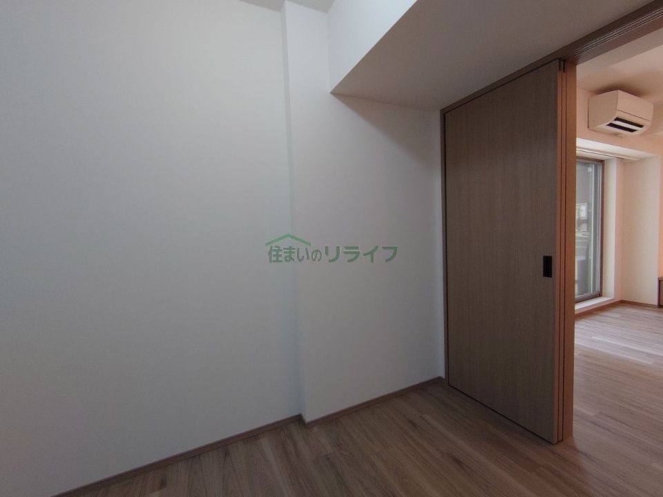 ベッドルーム