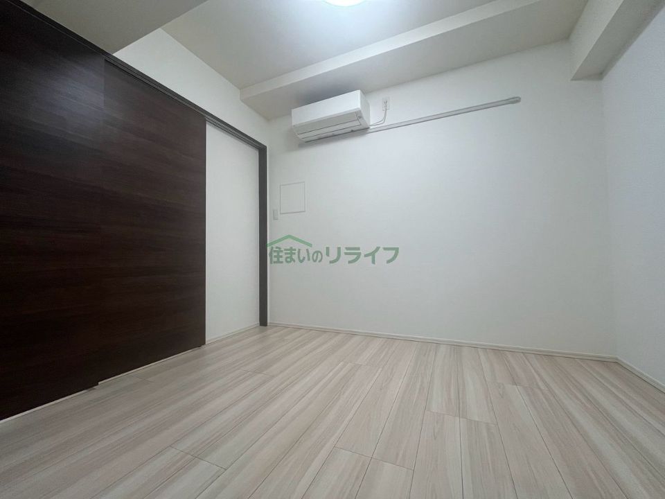 ベッドルーム