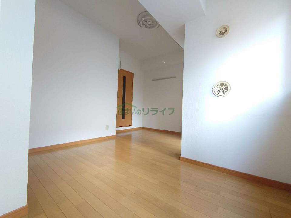 ベッドルーム