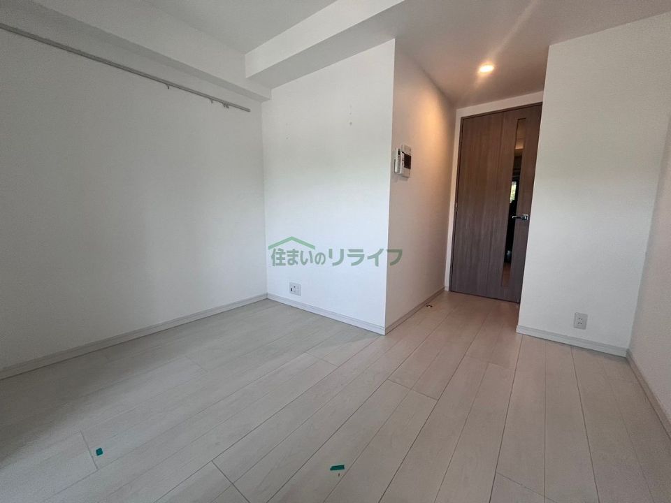 ベッドルーム