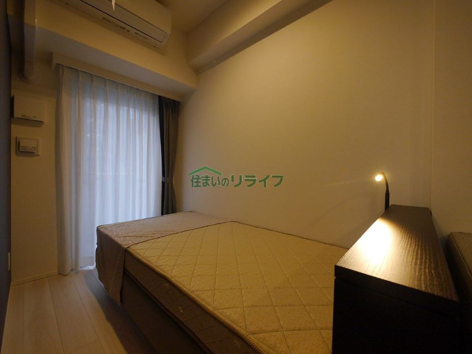 ベッドルーム