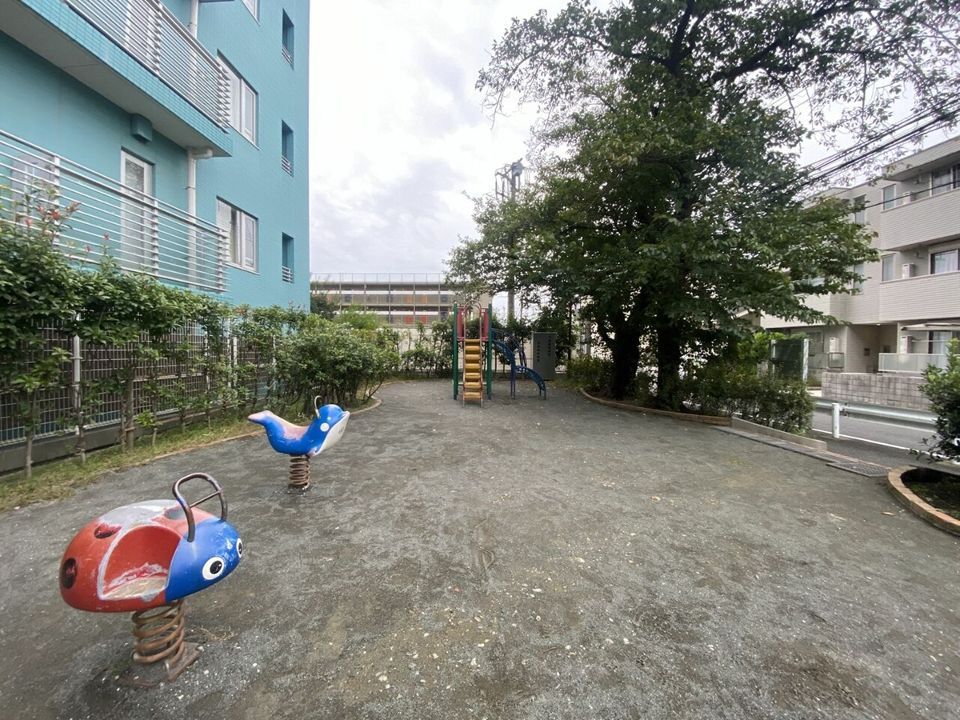 近くの下沼部さくら公園まで1,275m(徒歩16分)