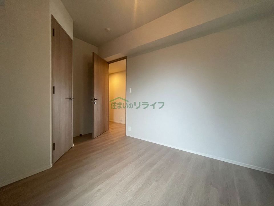 ベッドルーム