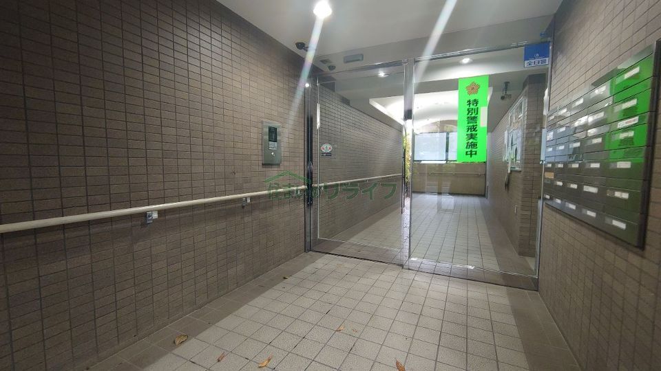 エントランス