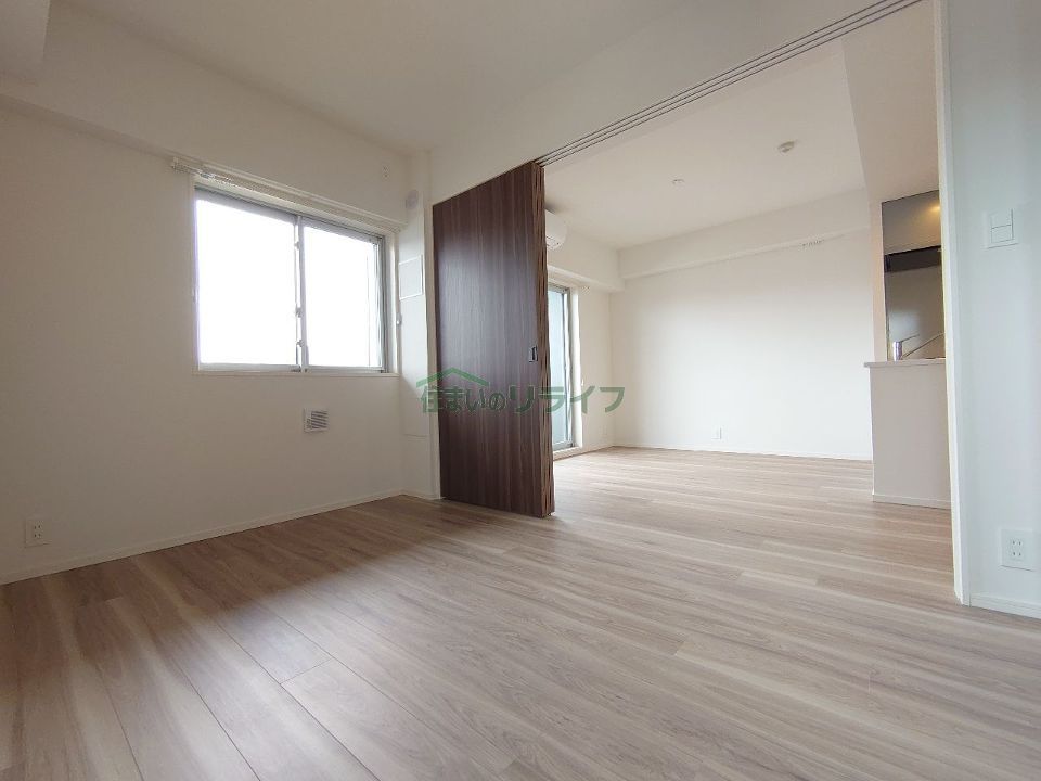 ベッドルーム