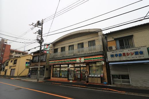 近くのセブンイレブン墨田八広５丁目店まで598m（徒歩8分）