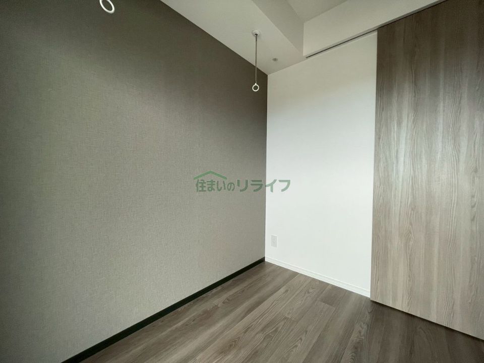ベッドルーム