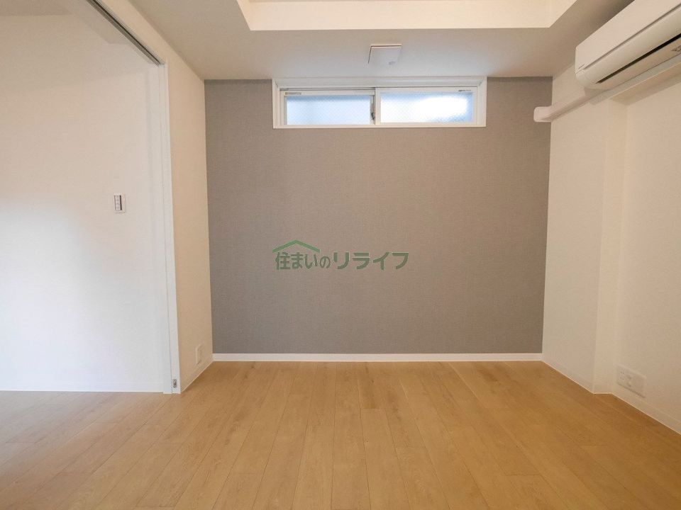 ベッドルーム