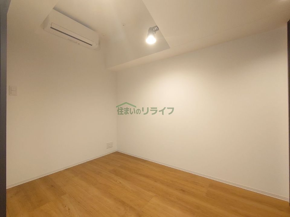 ベッドルーム