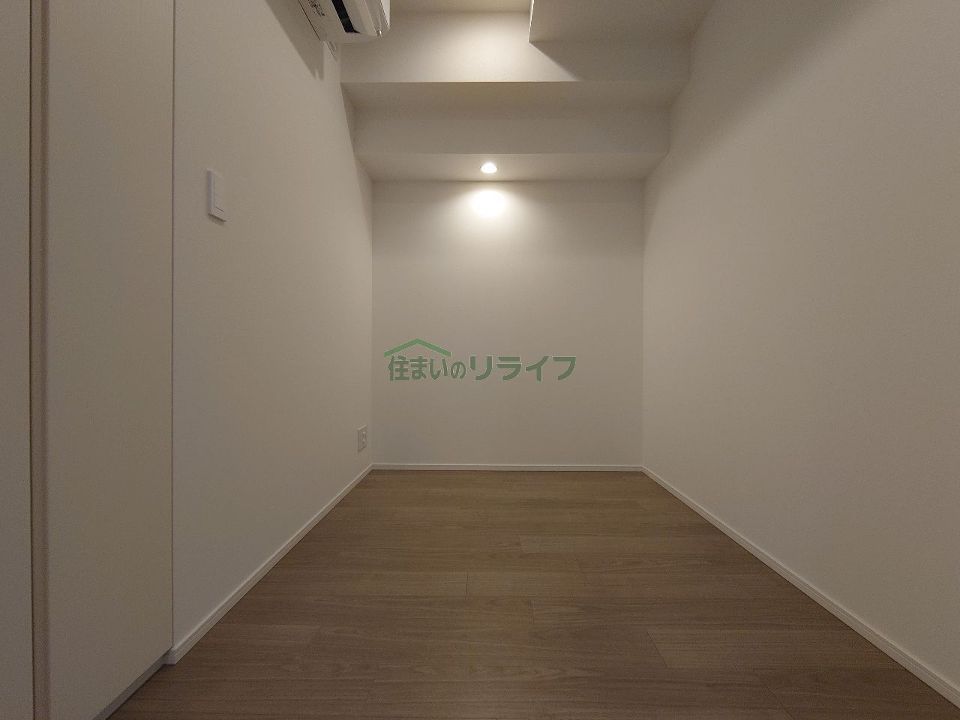 ベッドルーム