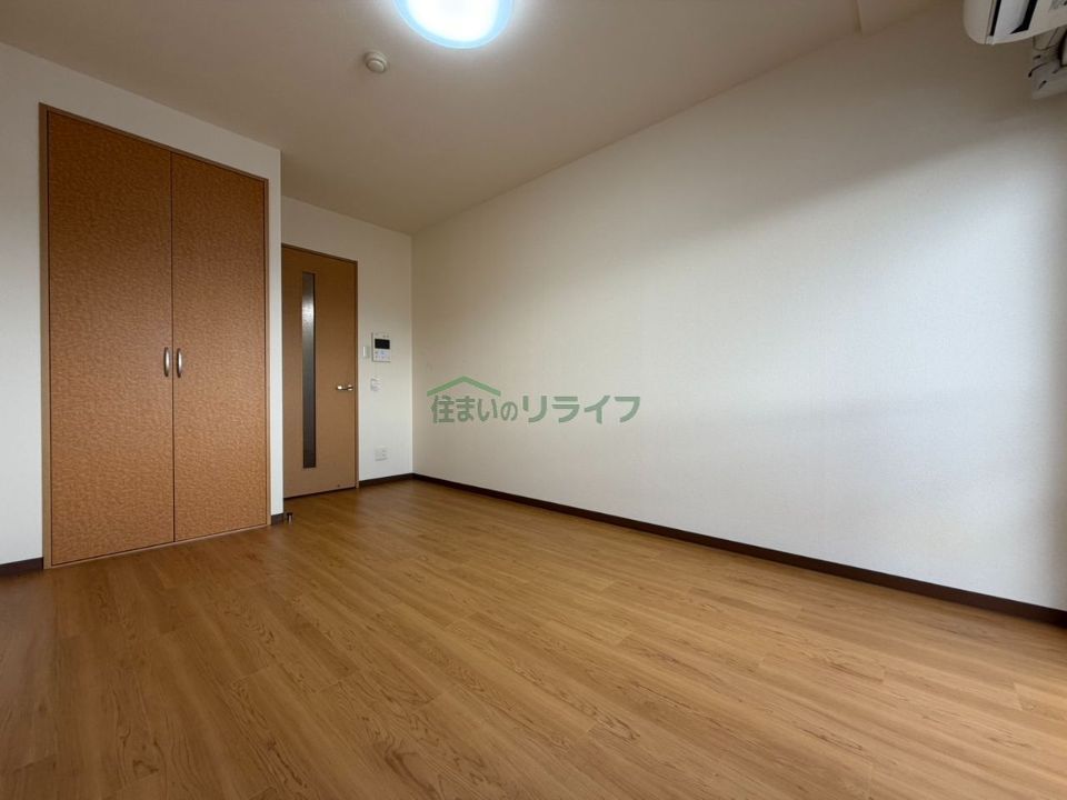 ベッドルーム