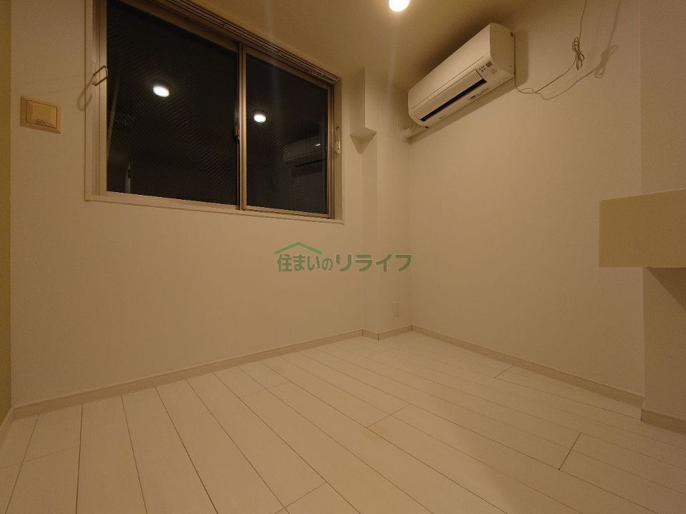 ベッドルーム