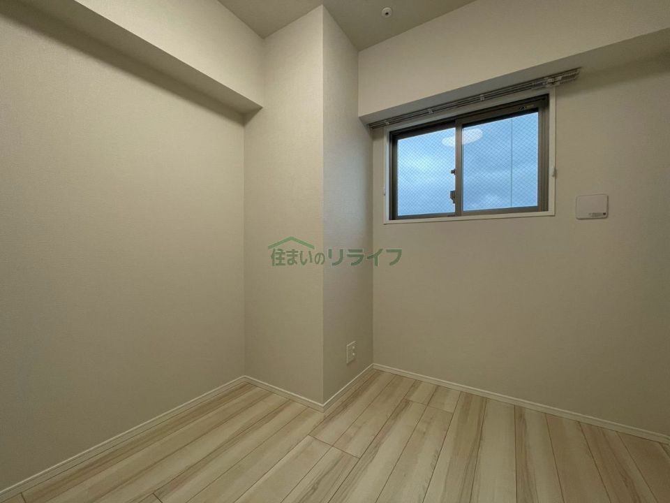 ベッドルーム