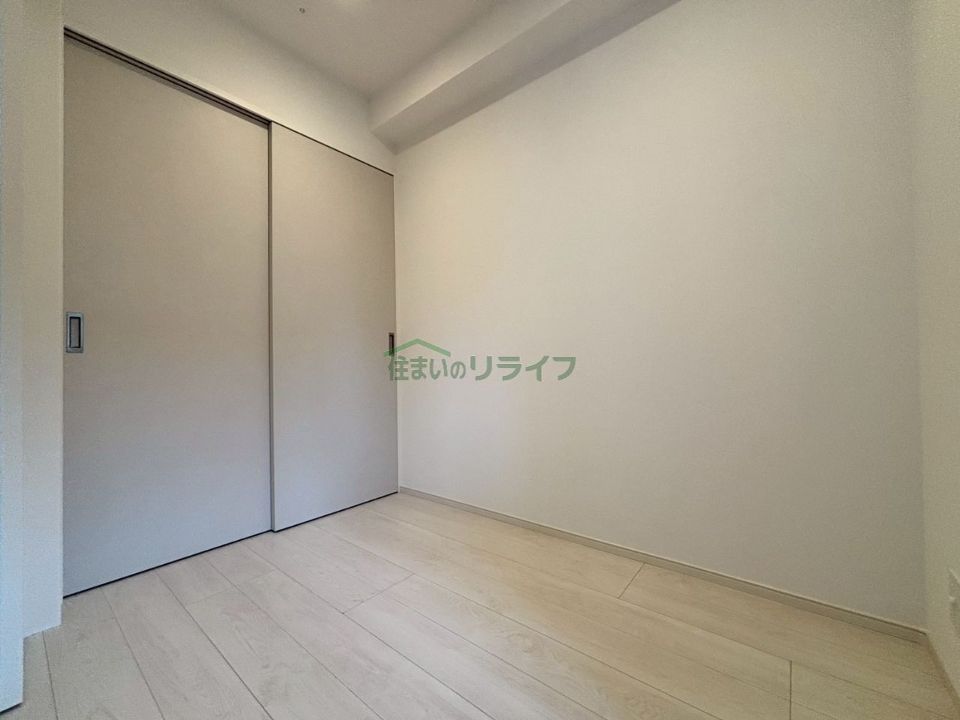 ベッドルーム