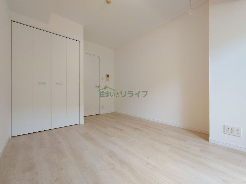 ベッドルーム