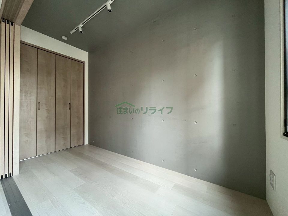ベッドルーム