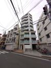 B CITY APARTMENT NAKANO EASTの外観