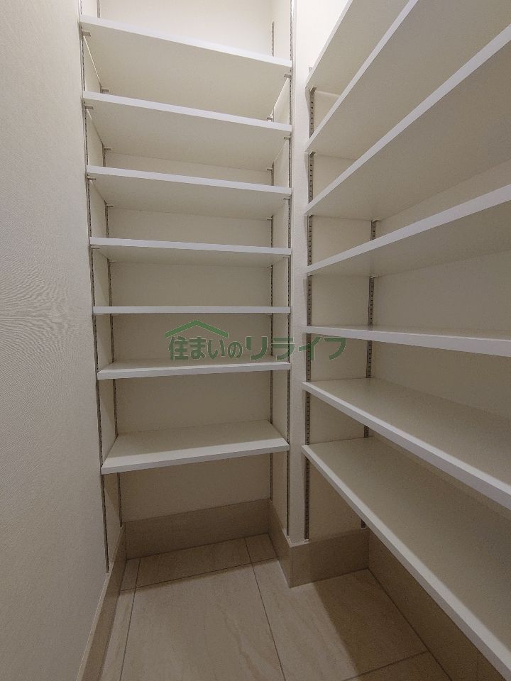 収納