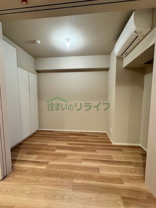 ベッドルーム