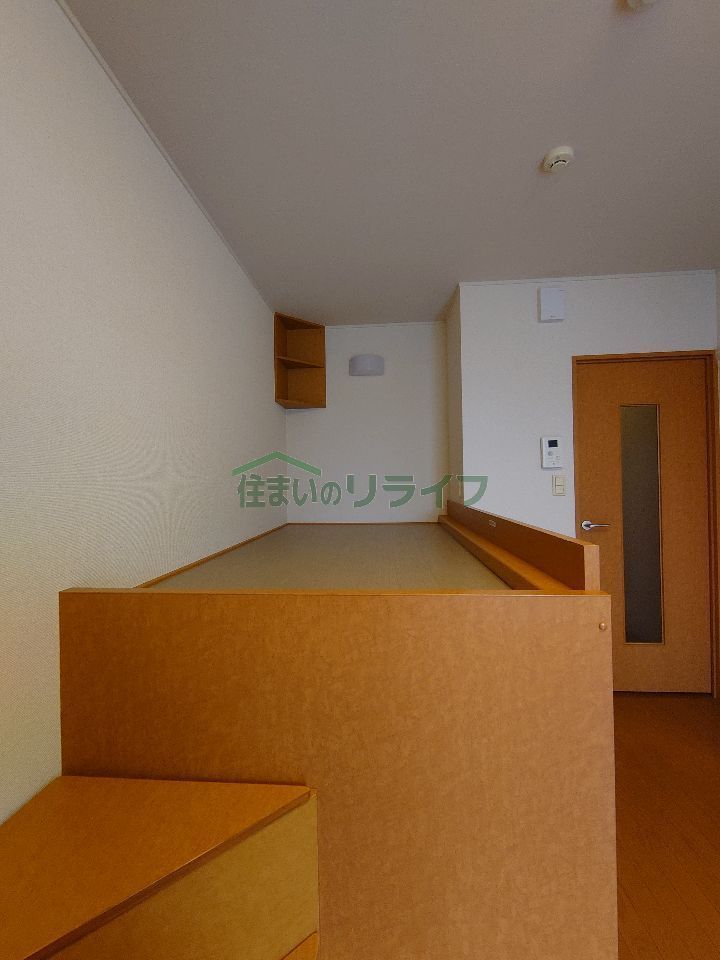 ベッドルーム