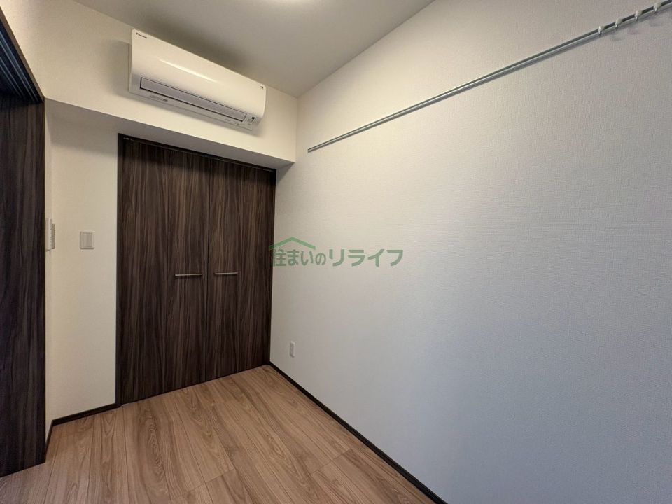 ベッドルーム