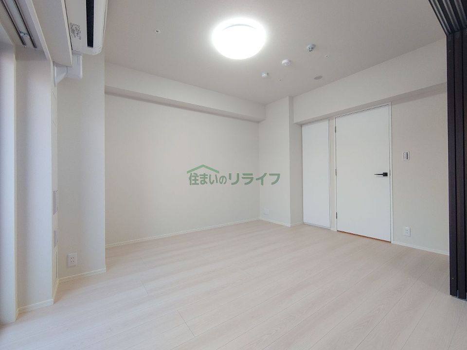 ベッドルーム