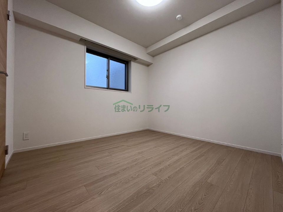 ベッドルーム