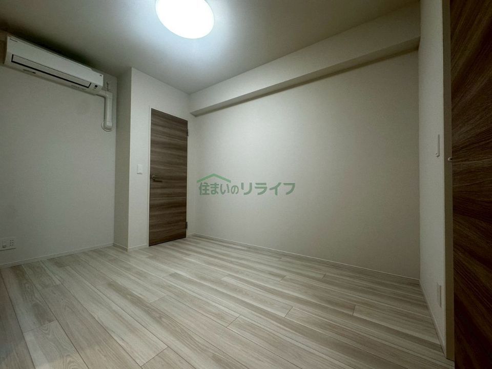 ベッドルーム