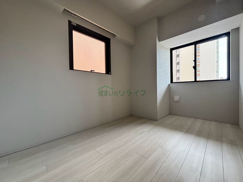 ベッドルーム