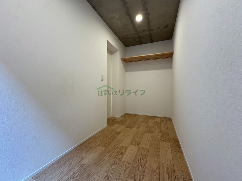ベッドルーム