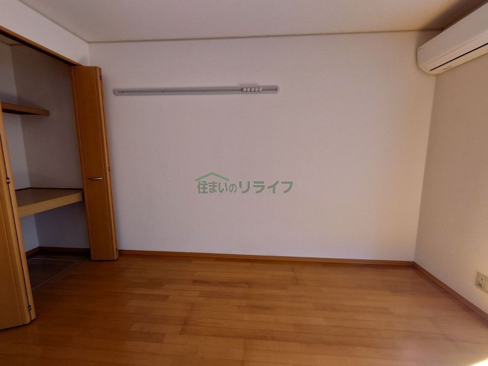 ベッドルーム