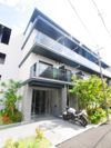 REGALIZ新宿落合の外観