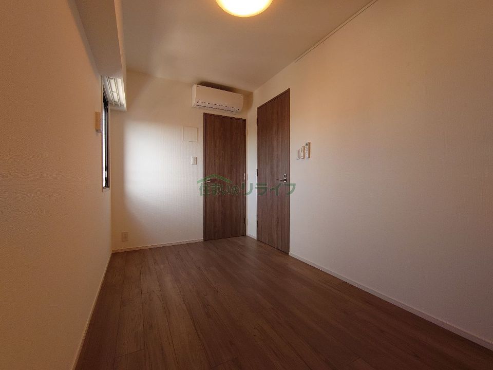 ベッドルーム