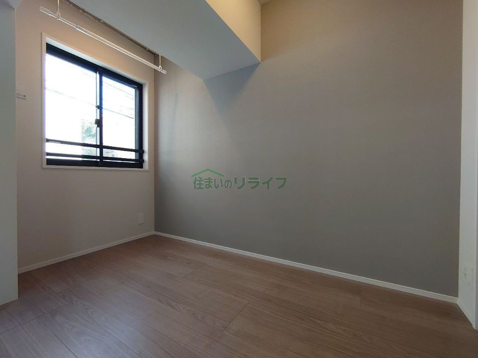 ベッドルーム