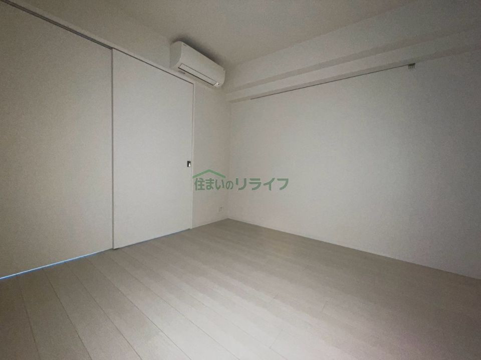 ベッドルーム