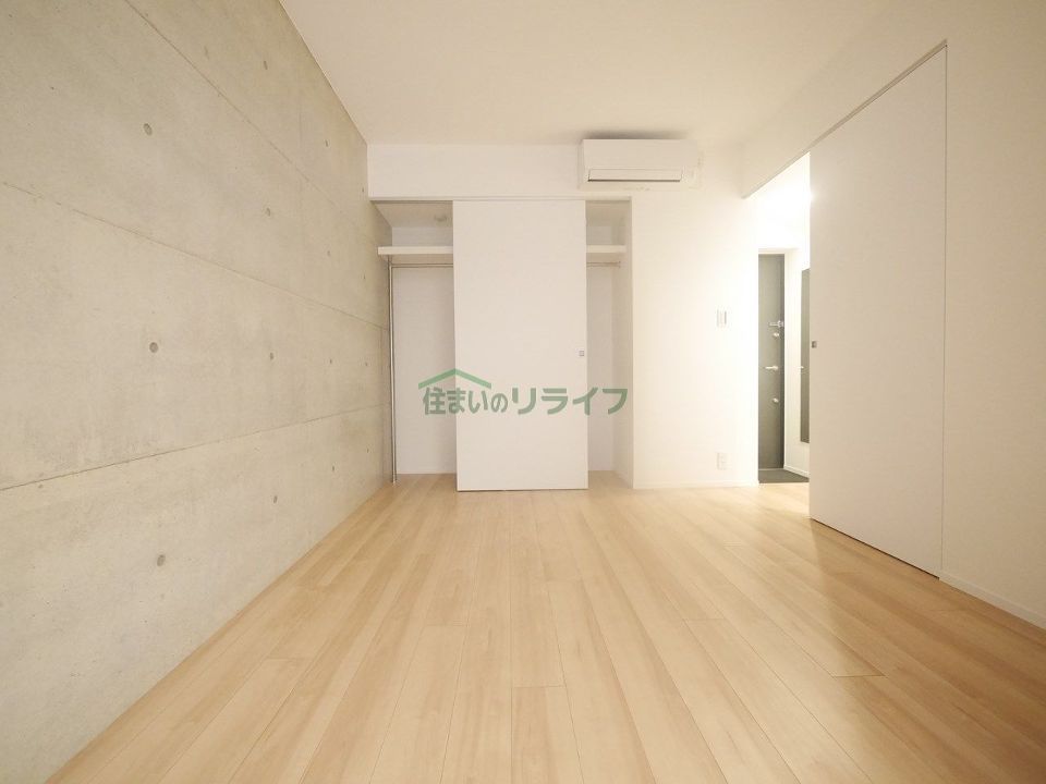 ベッドルーム