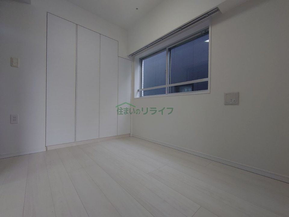 ベッドルーム