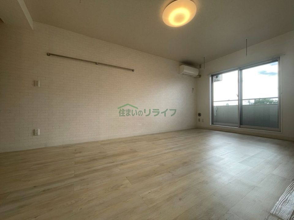 ベッドルーム