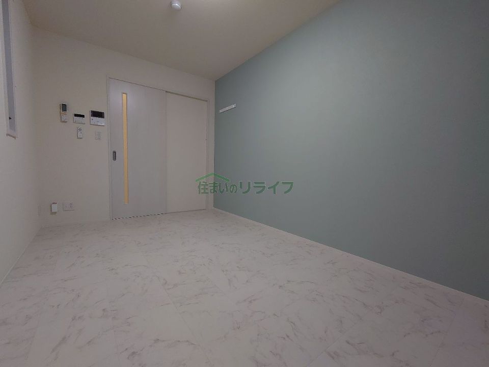 ベッドルーム