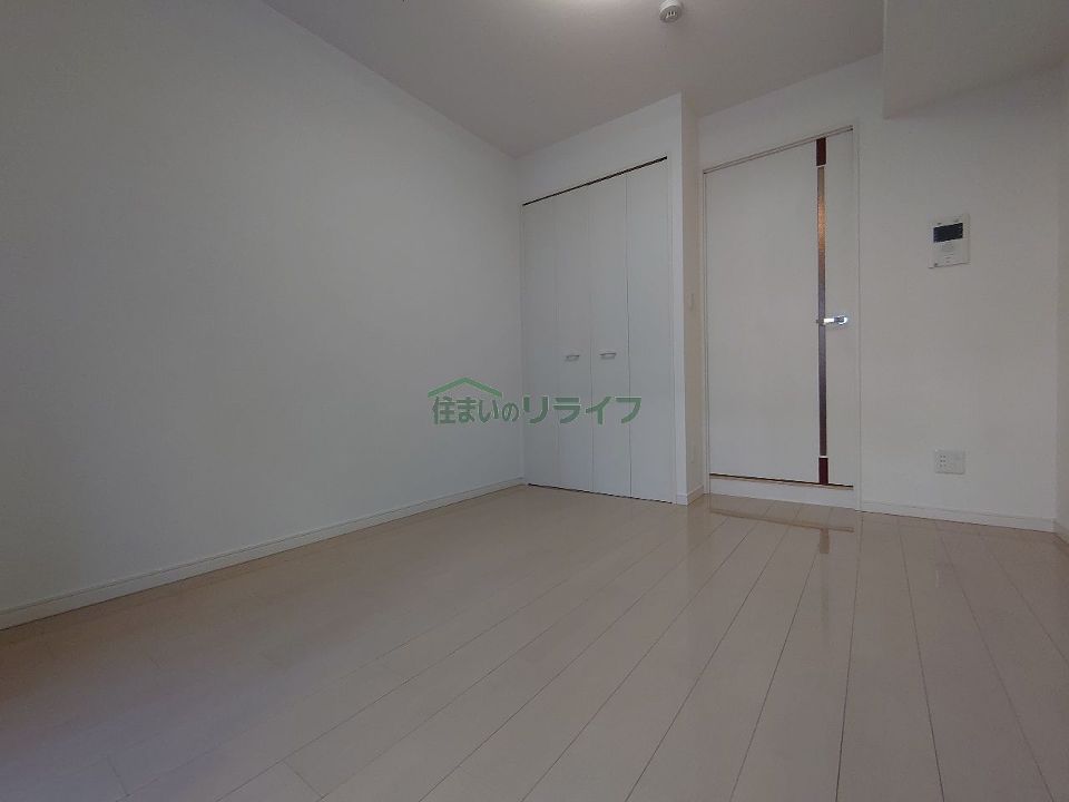 ベッドルーム