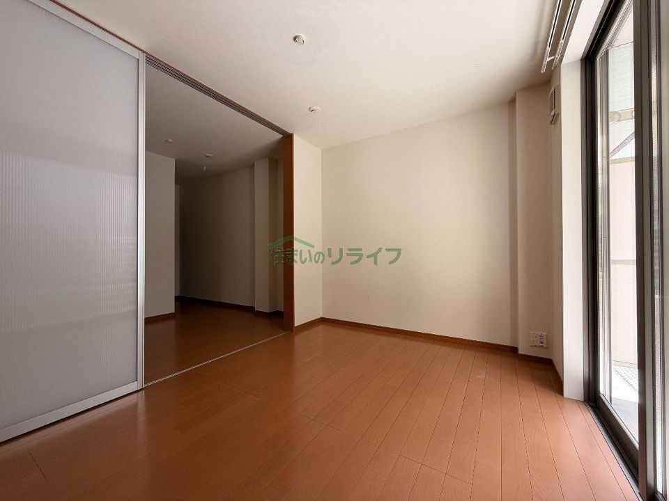 ベッドルーム