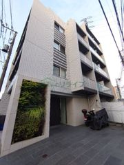 GENOVIA三軒茶屋 green veilの外観画像